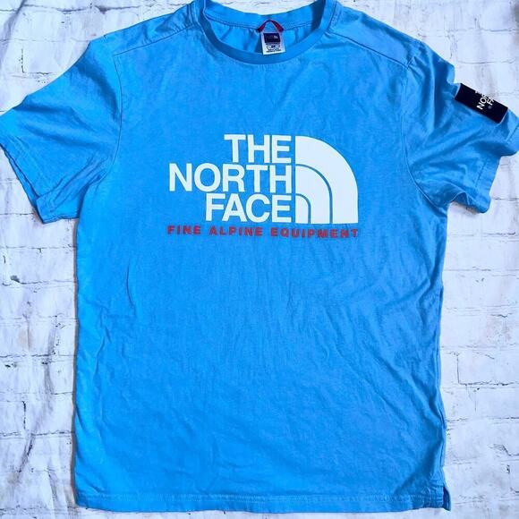 NWOT Men’s Medium The North Face SS Graphic TShirt - Picture 1 of 9